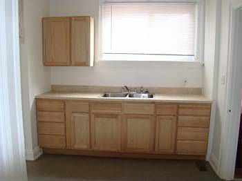 3rd image of 30 Clinton Springs Ave