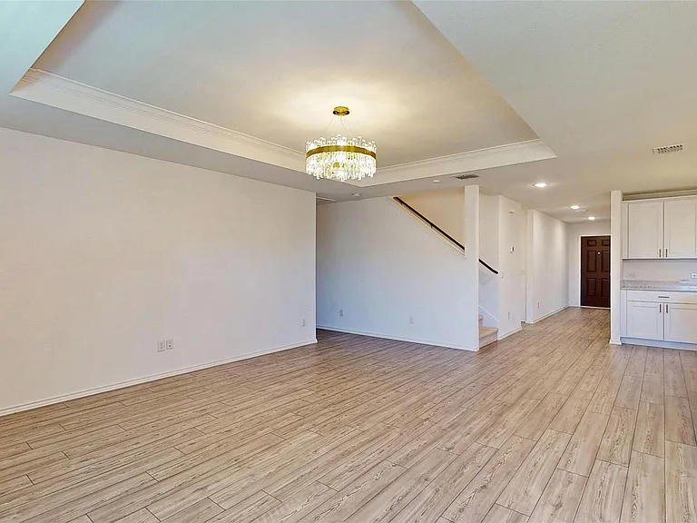 4536 Benham Dr — Photo 12