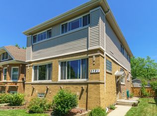 3721 Raymond Ave, Brookfield, IL 60513