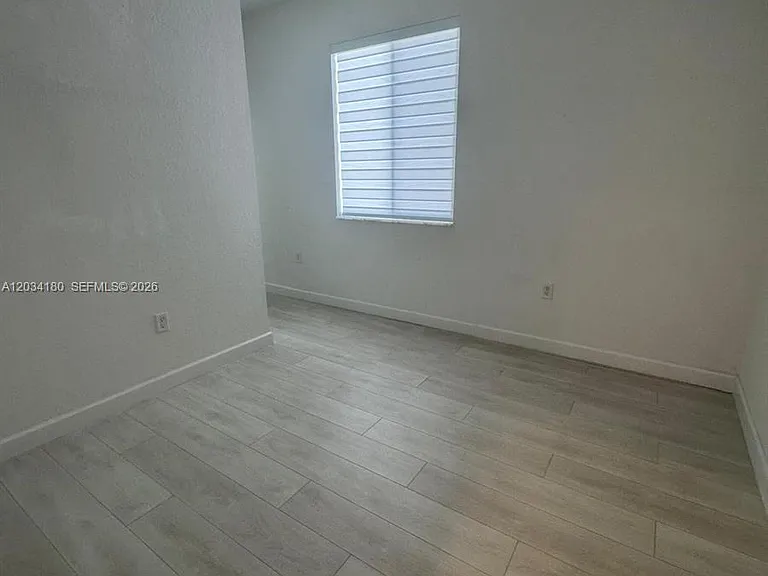 705 SE 13th Street Cir #705 — Photo 31
