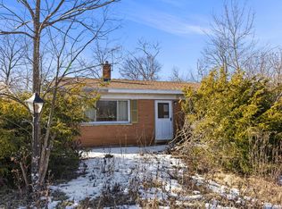 1S080 Indian Knoll St, Winfield, IL 60190