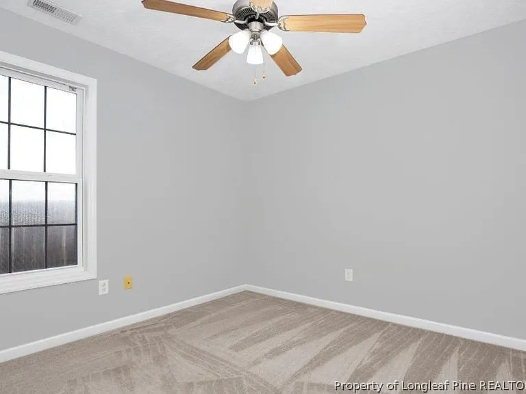 1475 Avoncroft Dr — Photo 14