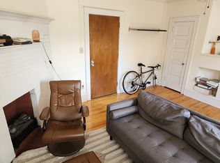 1912 Hennepin Ave #4, Minneapolis, MN 55403