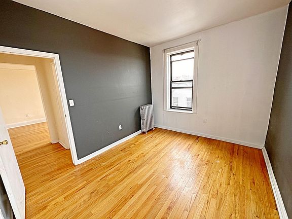 4th image of 8630 23rd Ave #4E