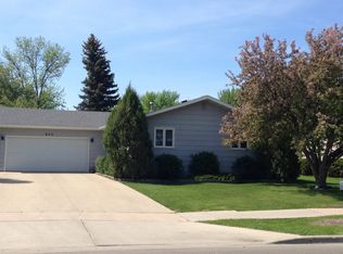 643 7th Ave E, West Fargo, ND 58078