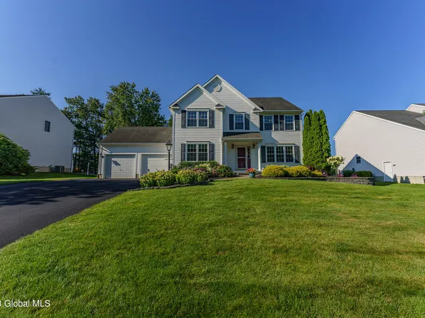 11 Shinnecock Hills Drive, Albany, NY 12205