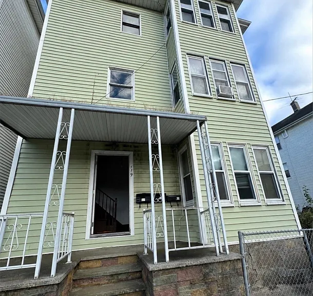 119 Robeson St #2 — Photo 3