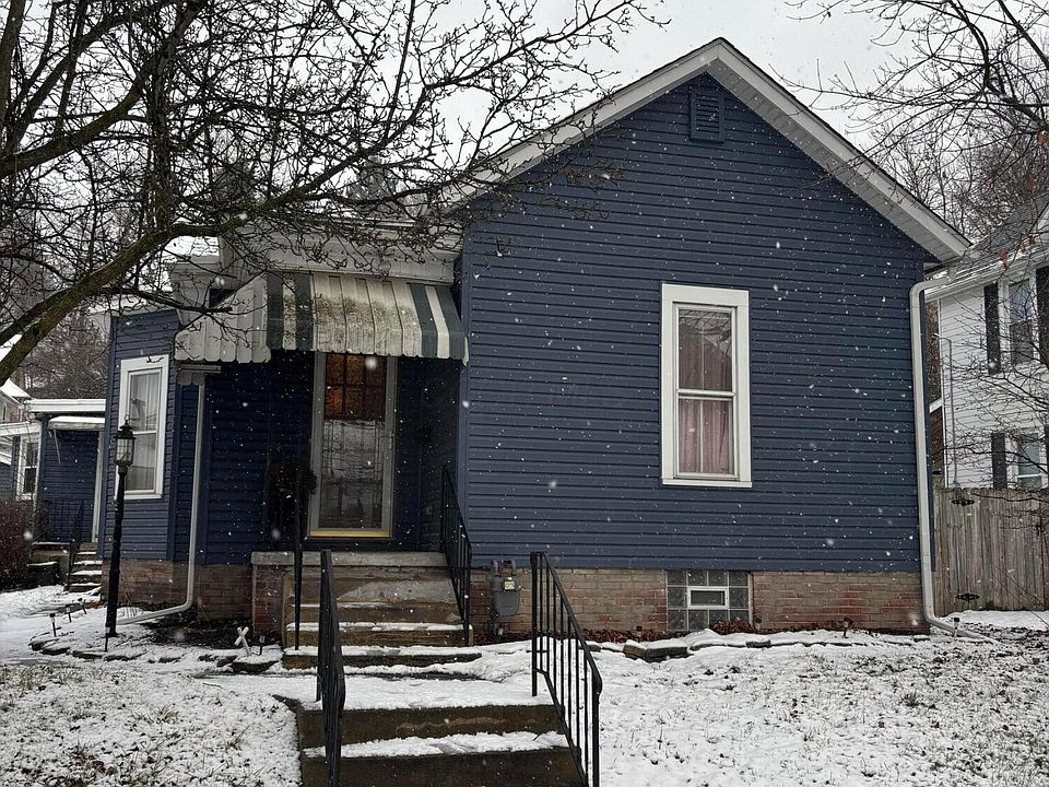 1st image of 394 Church St
