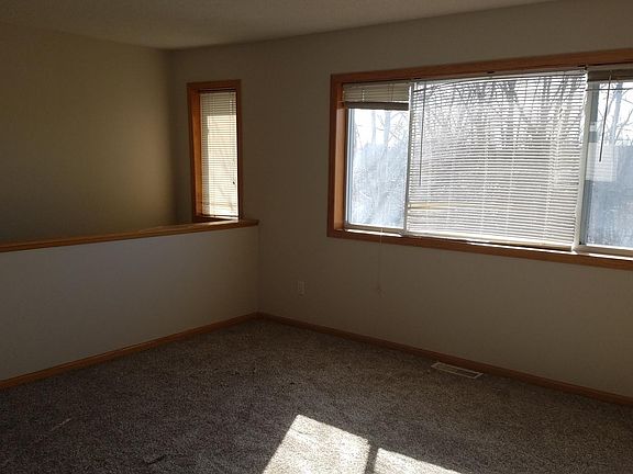 Living room: old photo before newly installed blinds