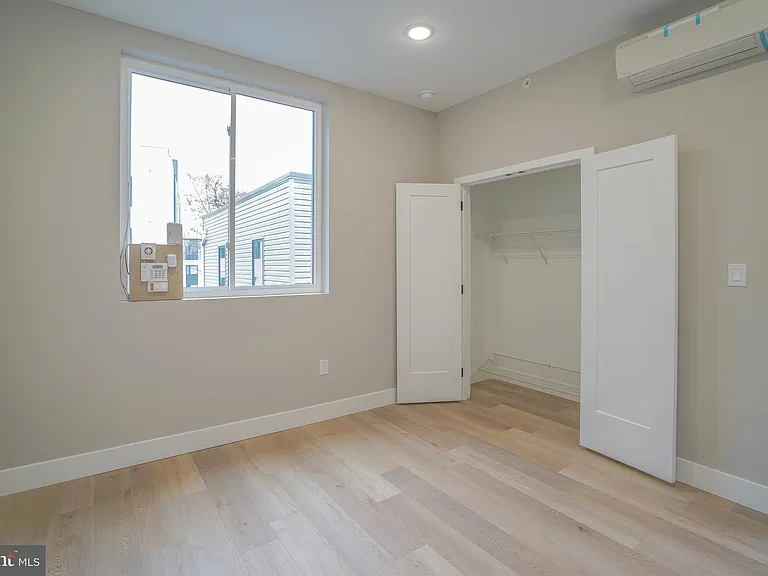 1503 N Front St #6 — Photo 9
