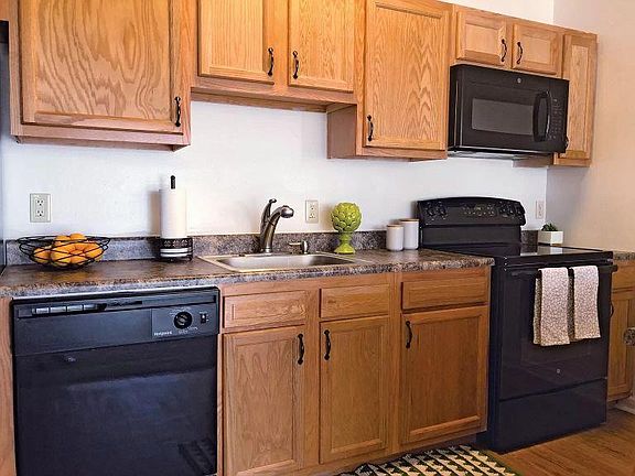 4th image of 100 McChesney Ave #Ee535dc1a