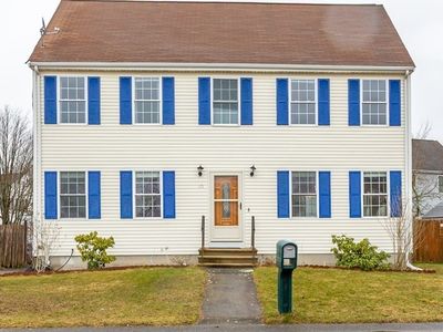 115 Forge River Pkwy, Raynham, MA, 02767