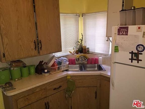 3rd image of 8829 Plevka Ave