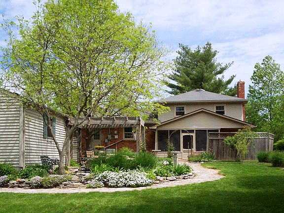 3rd image of 3274 Elmhurst Ct