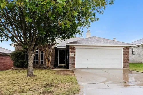 2736 Cochran Way Photo 1