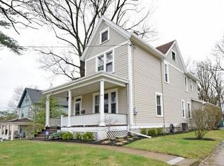 5963 Lester Rd, Cincinnati, OH 45213