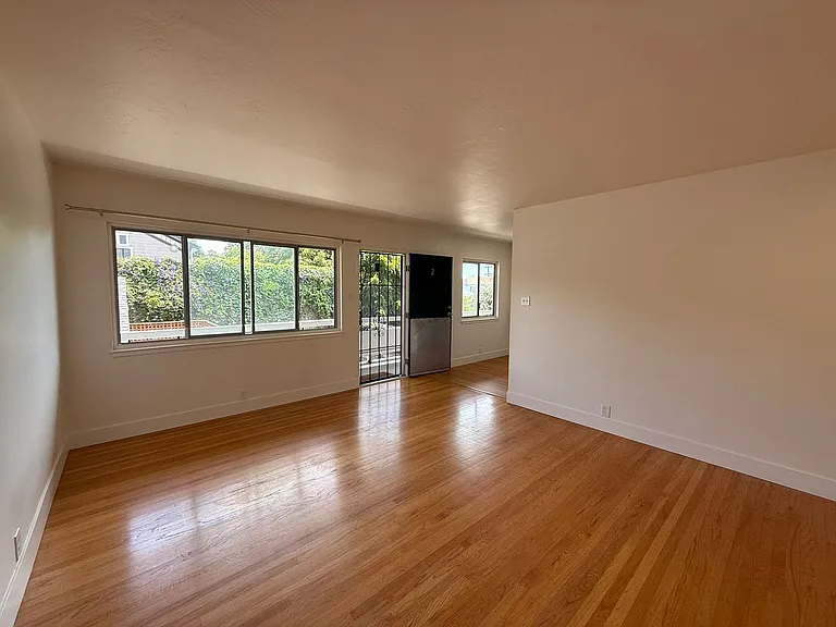 3138 California St #2 — Photo 6