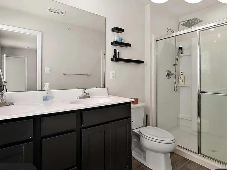 114 Mariners Way — Photo 2