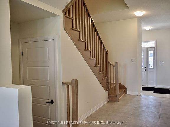 5th image of 2162 Grainger Loop
