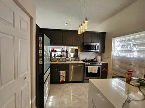 11034 NW 46th Dr, Coral Springs, FL 33076