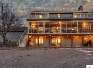 58 Ginger Cove Rd, Valley, NE 68064