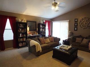 3320 E Chickadee Rd, Gilbert, AZ 85297