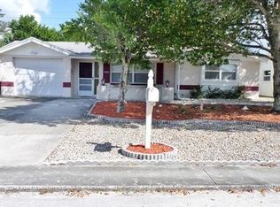 10838 Queens Rd, Port Richey, FL 34668