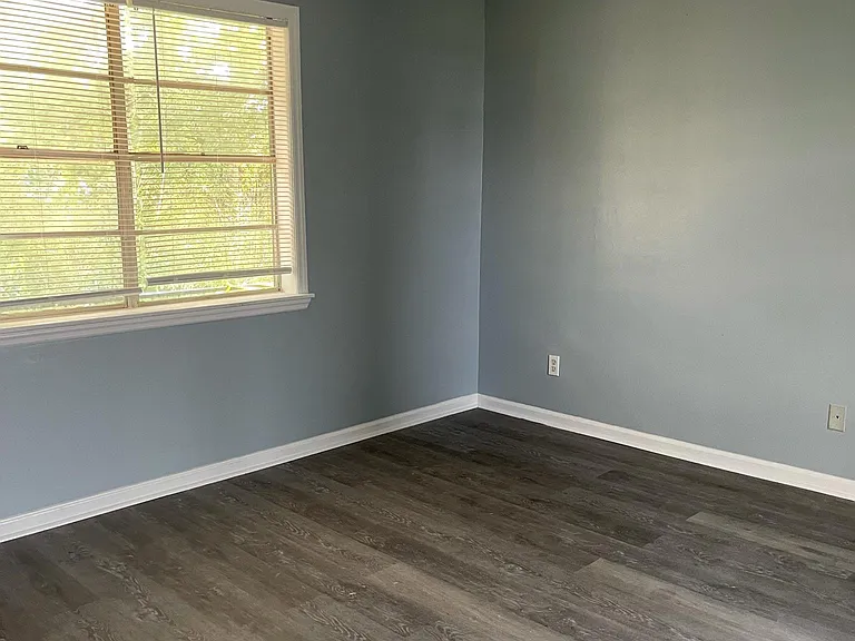 35 N Idlewild St #6 — Photo 6