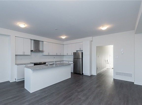 2nd image of 207 Fowley Dr