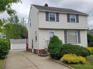 1533 Fruitland Ave, Mayfield Heights, OH 44124