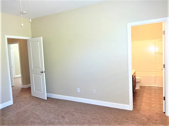 1045 Waterside Landing Way — Photo 5