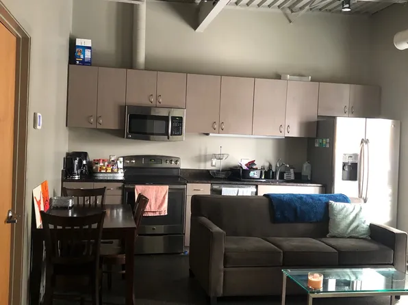 555 S Forest Ave #401, Ann Arbor, MI 48104