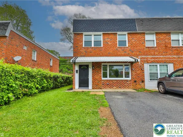 681 Dixon St, Allentown, PA 18103