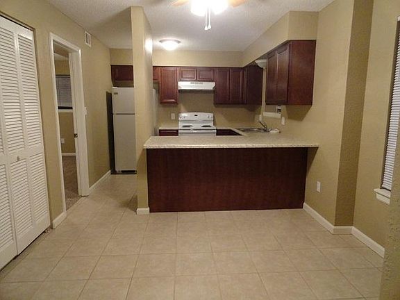 4th image of 16604 E 28th Pl APT A