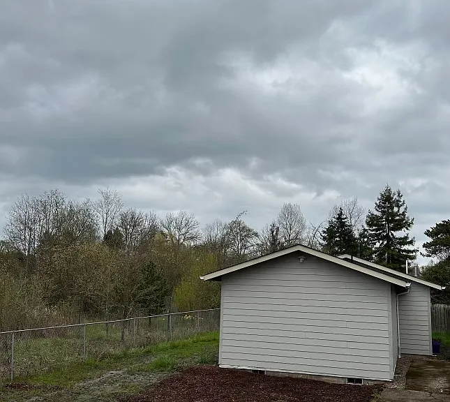 NE Sherwood Pl — Photo 12