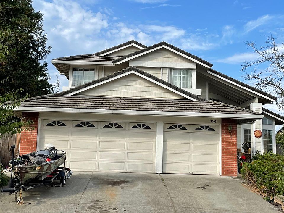 1st image of 9509 Essex Court
