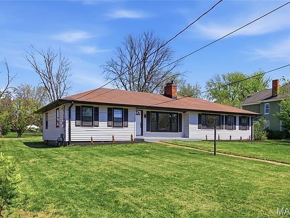 3rd image of 11333 Larimore Rd