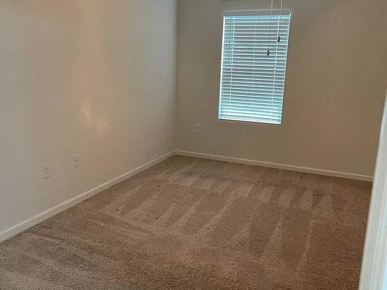 7530 Oak Lake Blvd — Photo 9