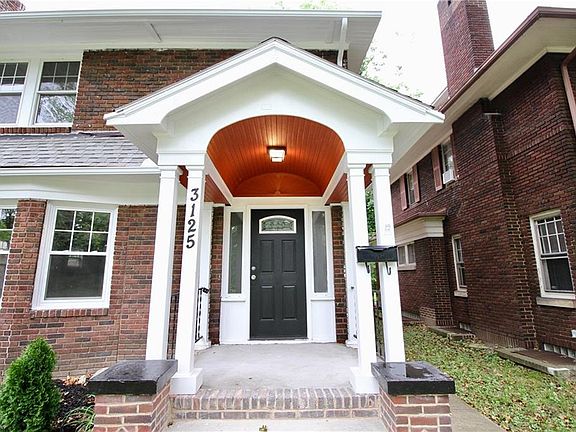 3rd image of 3125 Euclid Heights Blvd