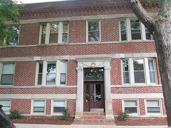2nd image of 6219 N Greenview Ave #1