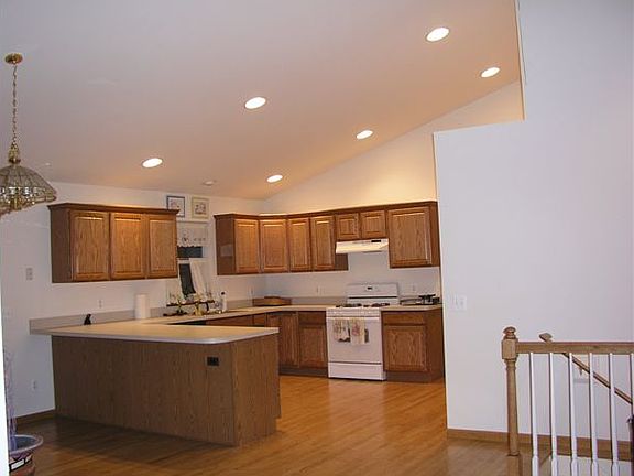 5th image of 2862 Walmsley Circle Dr