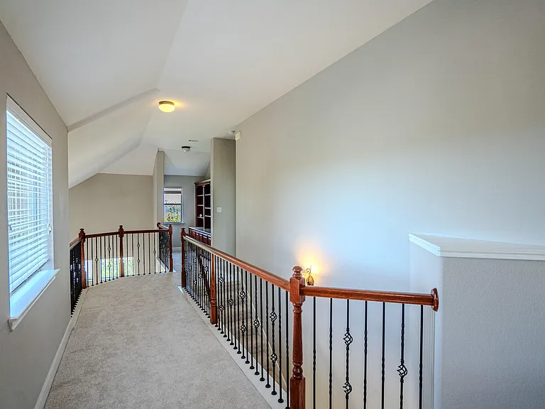 16 Mountain Terrace Cv — Photo 15