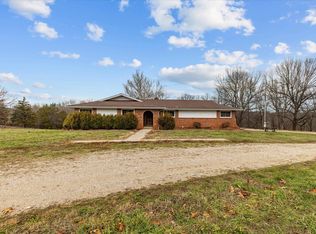 8241 E Division St, Strafford, MO 65757