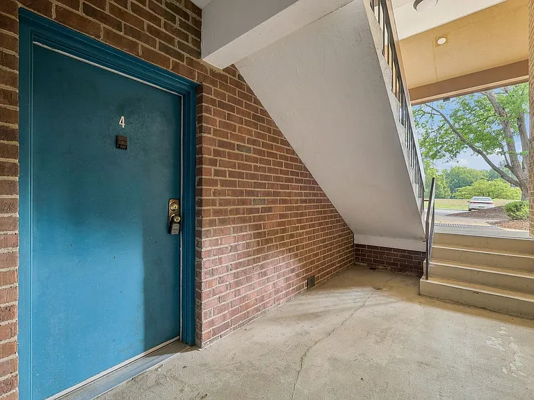 104 Turtle Creek Rd #4 — Photo 24