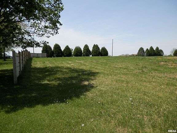 2nd image of 101 Hillcrest Dr
