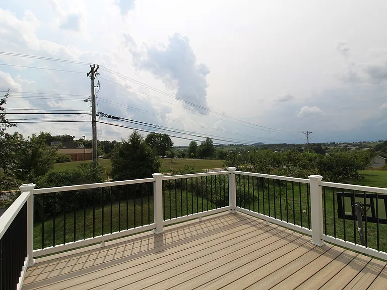 1311 Stonechris Dr — Photo 18