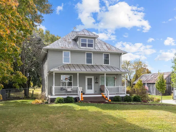 9919 Polifka Rd, Whitelaw, WI 54247