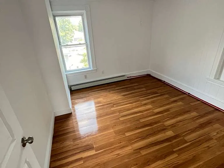 21-23 Fulton St #3 — Photo 3