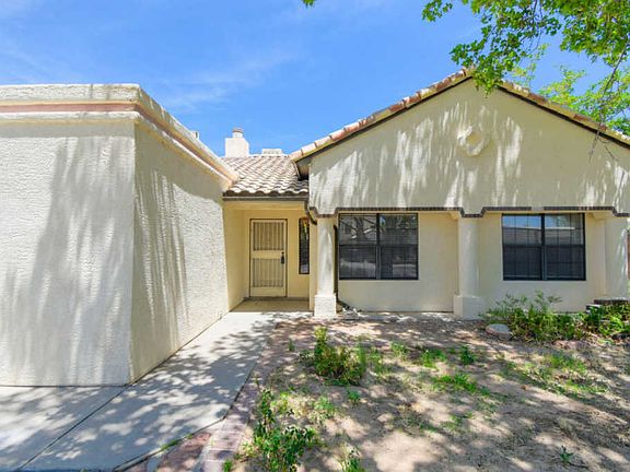 2nd image of 7505 Mesquite Wood Dr NW