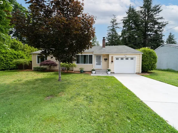 862 NE 109th Ave, Portland, OR 97220